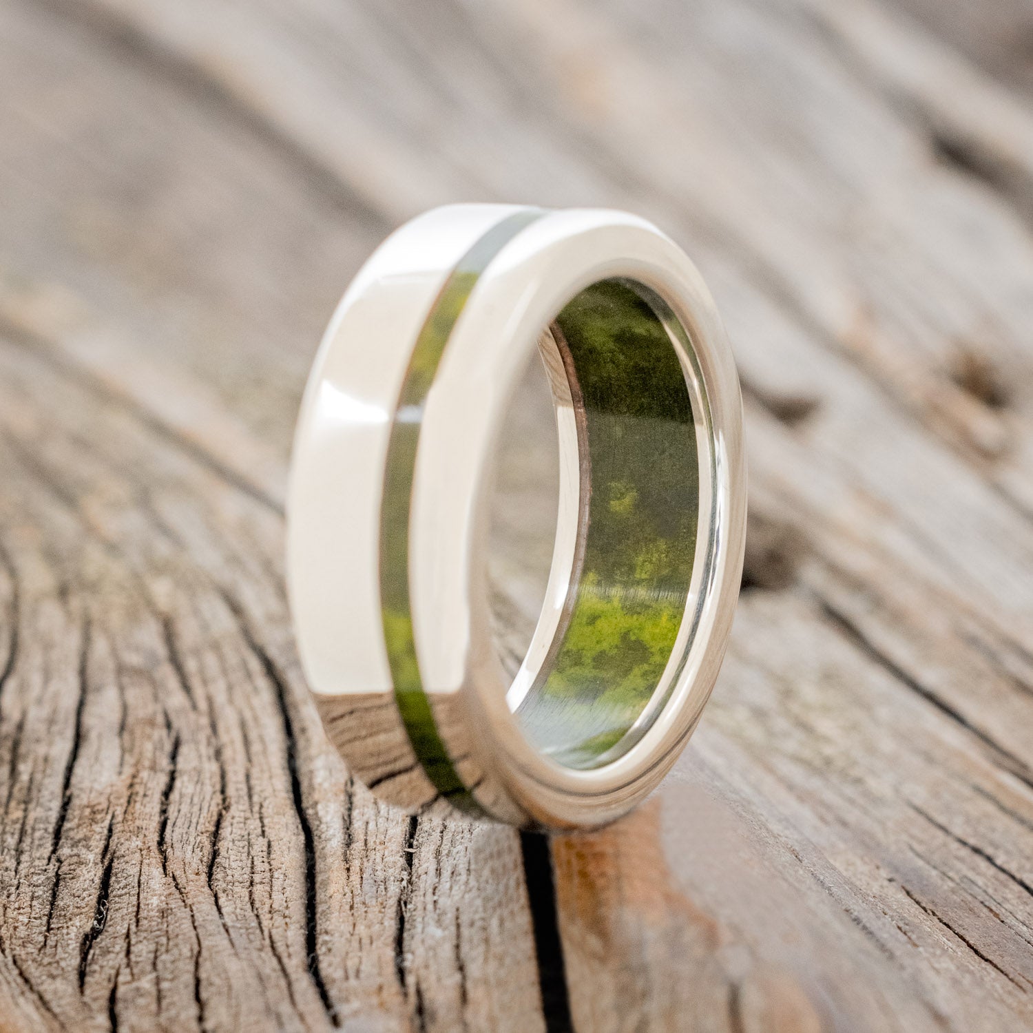 "VERTIGO" - MOSSY PATINA COPPER INLAY & LINING WEDDING RING-10