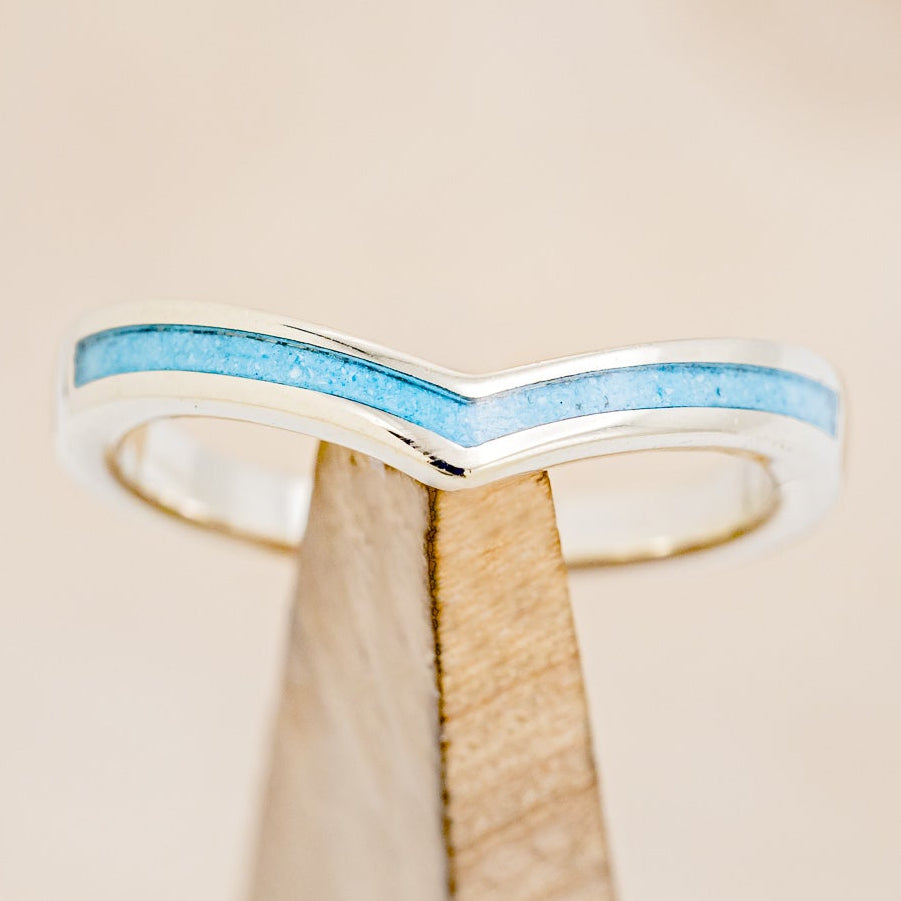 "KIDA" - V-SHAPE STACKING WEDDING BAND WITH TURQUOISE INLAY-12