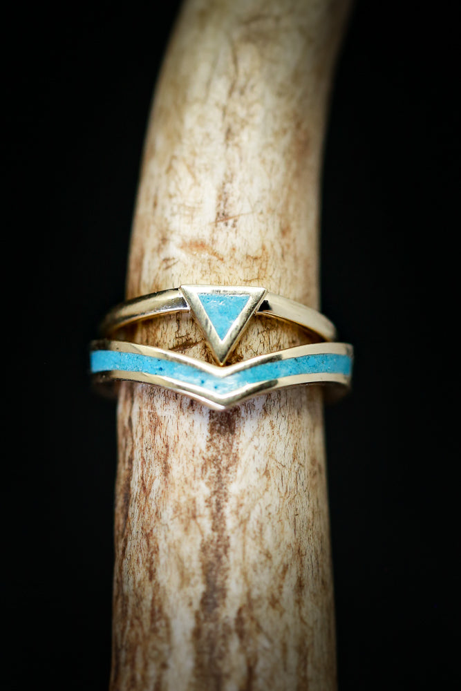 "ATLANTIS" - TRIANGLE TURQUOISE ENGAGEMENT RING WITH V-SHAPED TURQUOISE TRACER-30