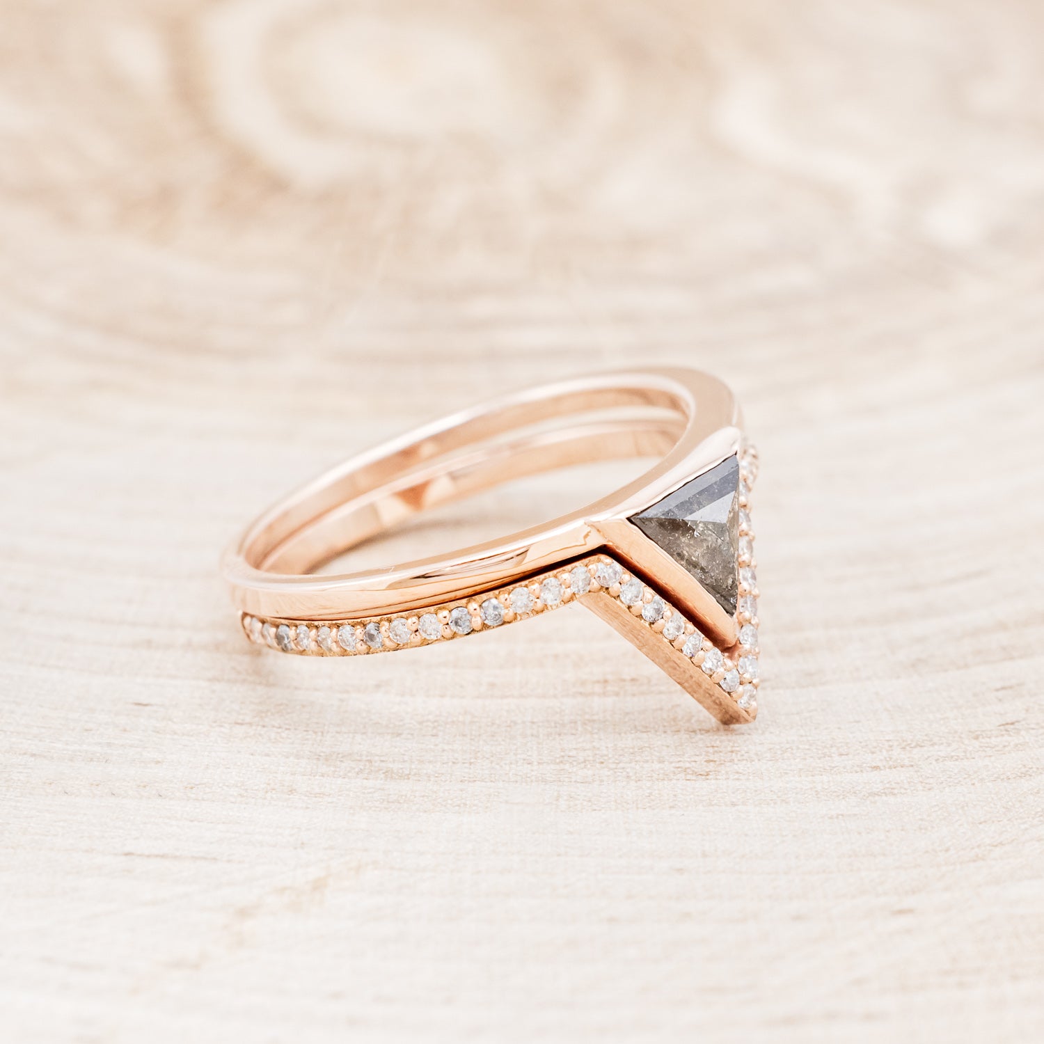 "THE POWER COUPLE" - MATCHING SET OF TRIANGLE SHAPED SALT & PEPPER DIAMOND WEDDING RINGS-3