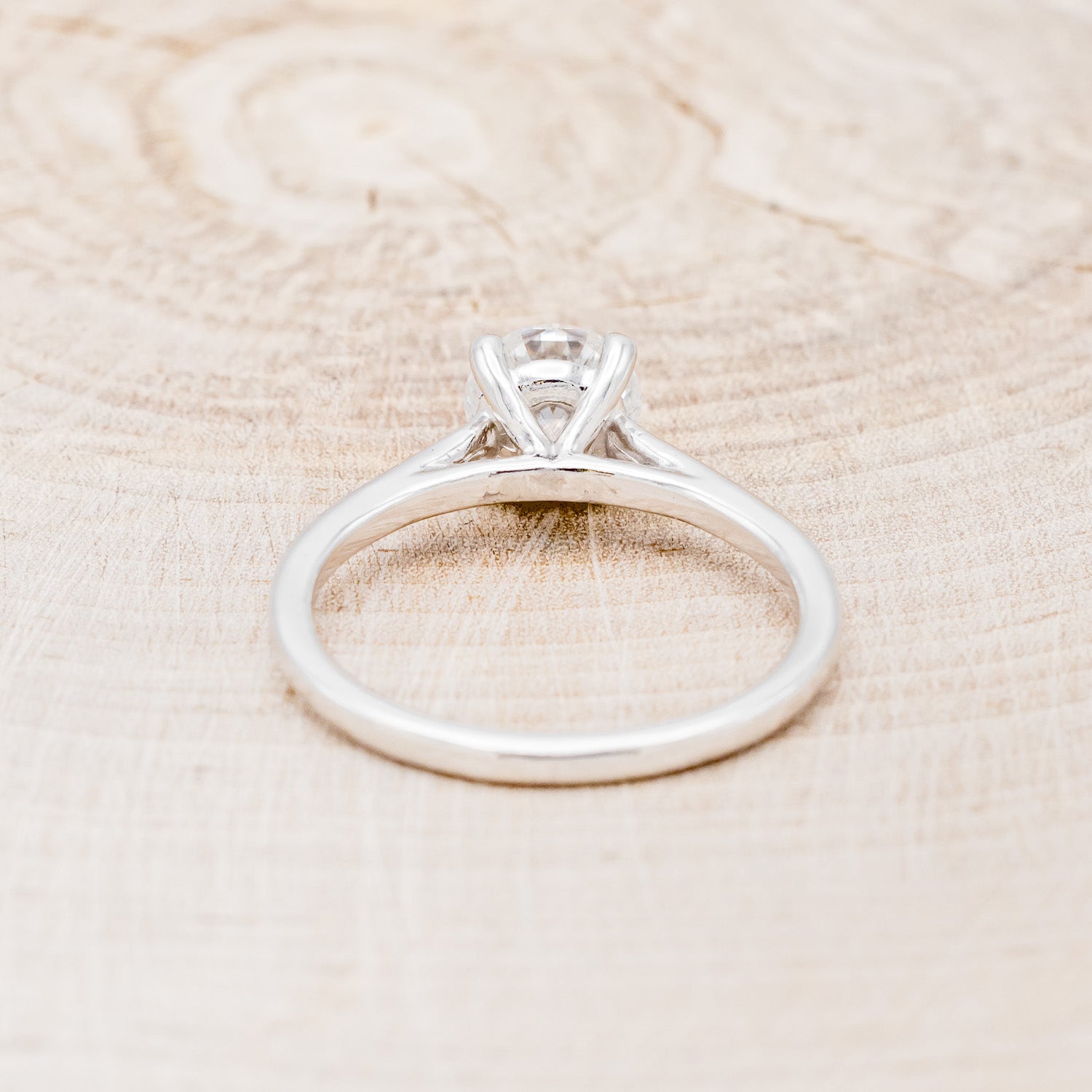 4 PRONG ROUND CUT MOISSANITE SOLITAIRE ENGAGEMENT RING-17