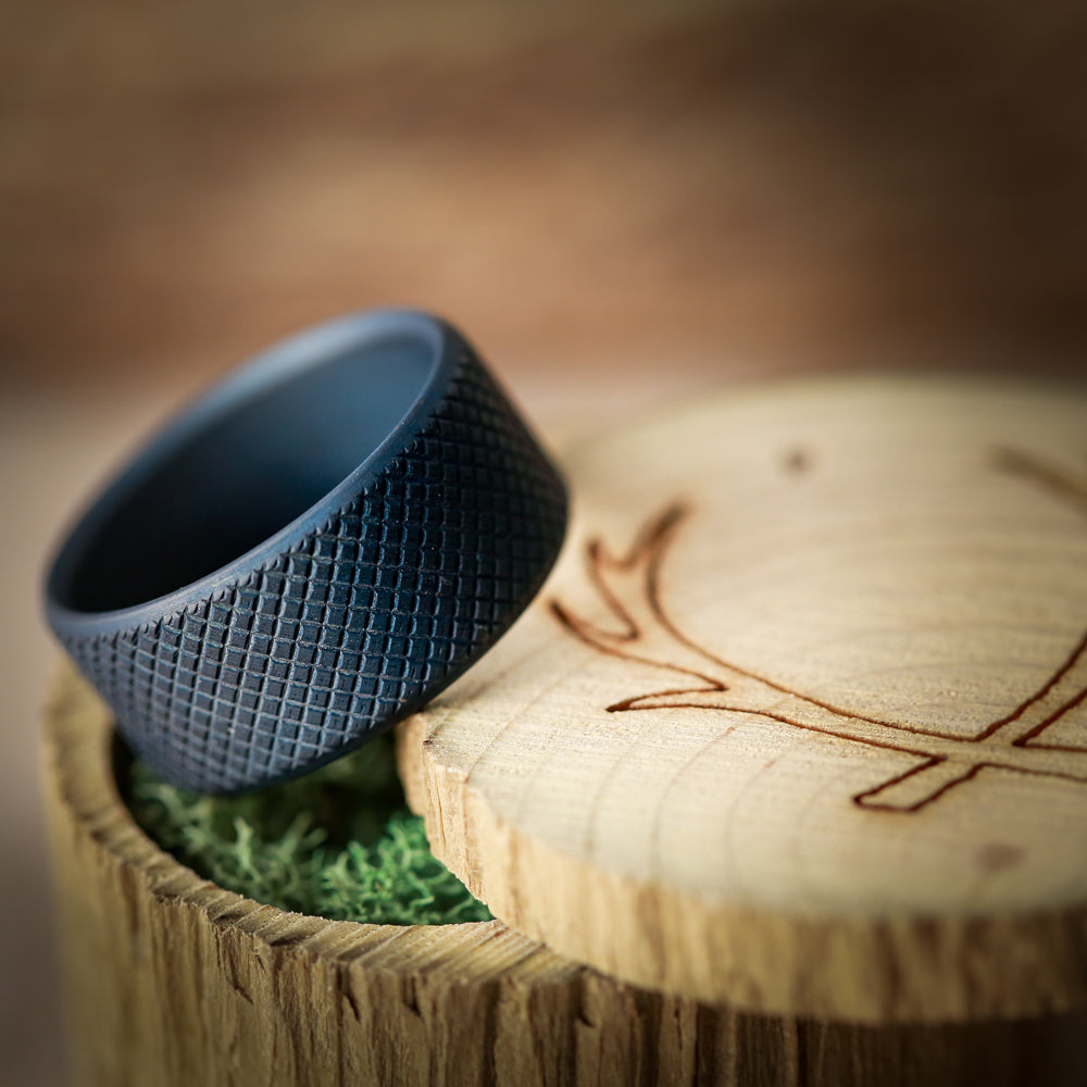 SOLID METAL WEDDING BAND WITH KNURLED FINISH-11