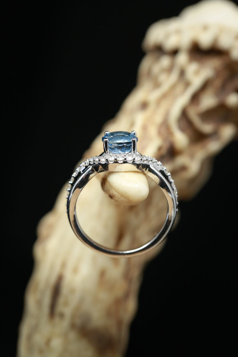 ROUND CUT AQUAMARINE ENGAGEMENT RING WITH DIAMOND ACCENTS & TRACER-8