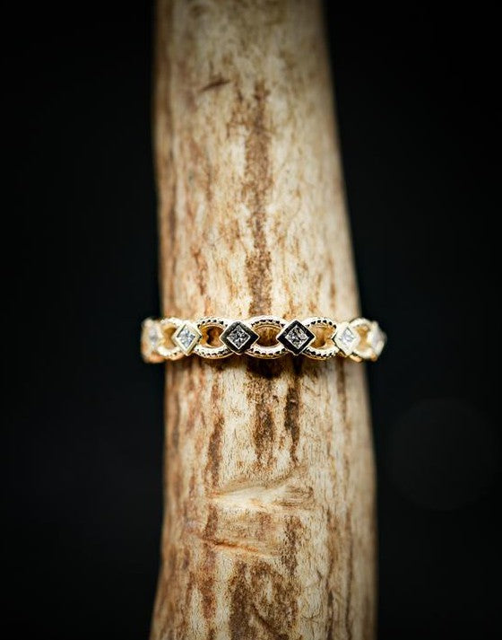 GEOMETRIC STACKING BAND WITH DIAMOND ACCENTS - 14K ROSE GOLD - SIZE 7