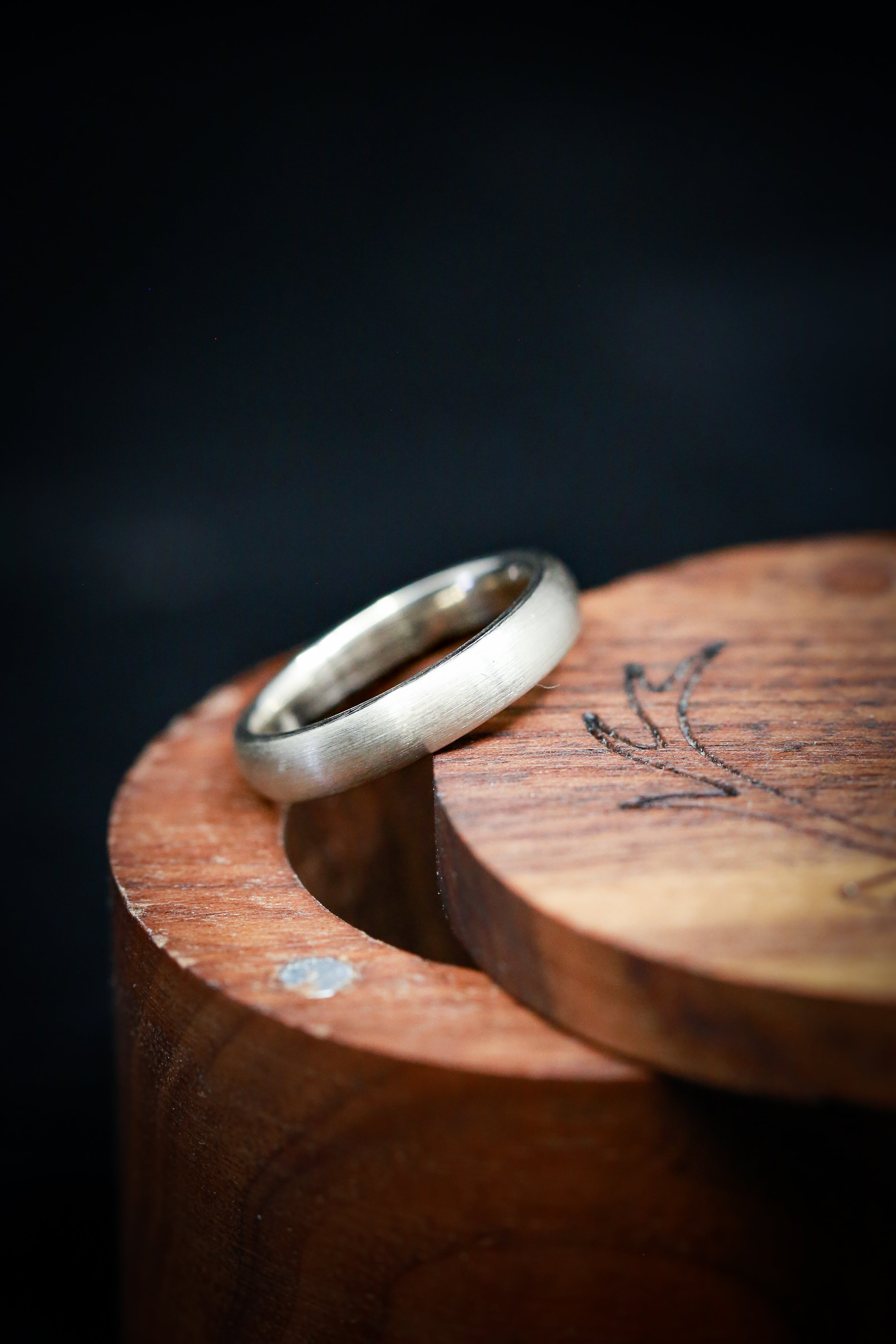 14K GOLD BRUSHED WEDDING BAND-3