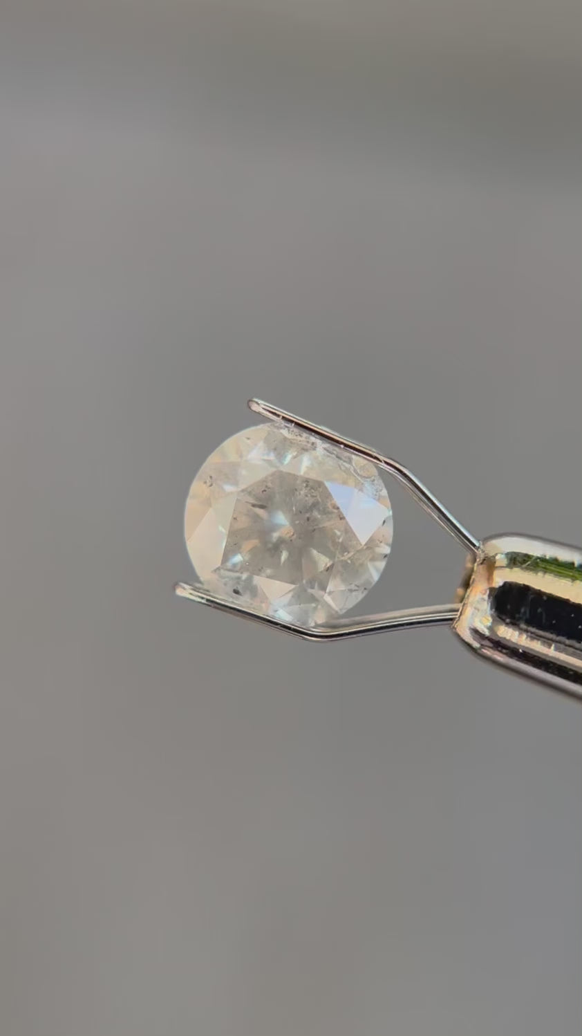 1.59ct 7.15mm ROUND BRILLIANT CUT CHAMPAGNE DIAMOND