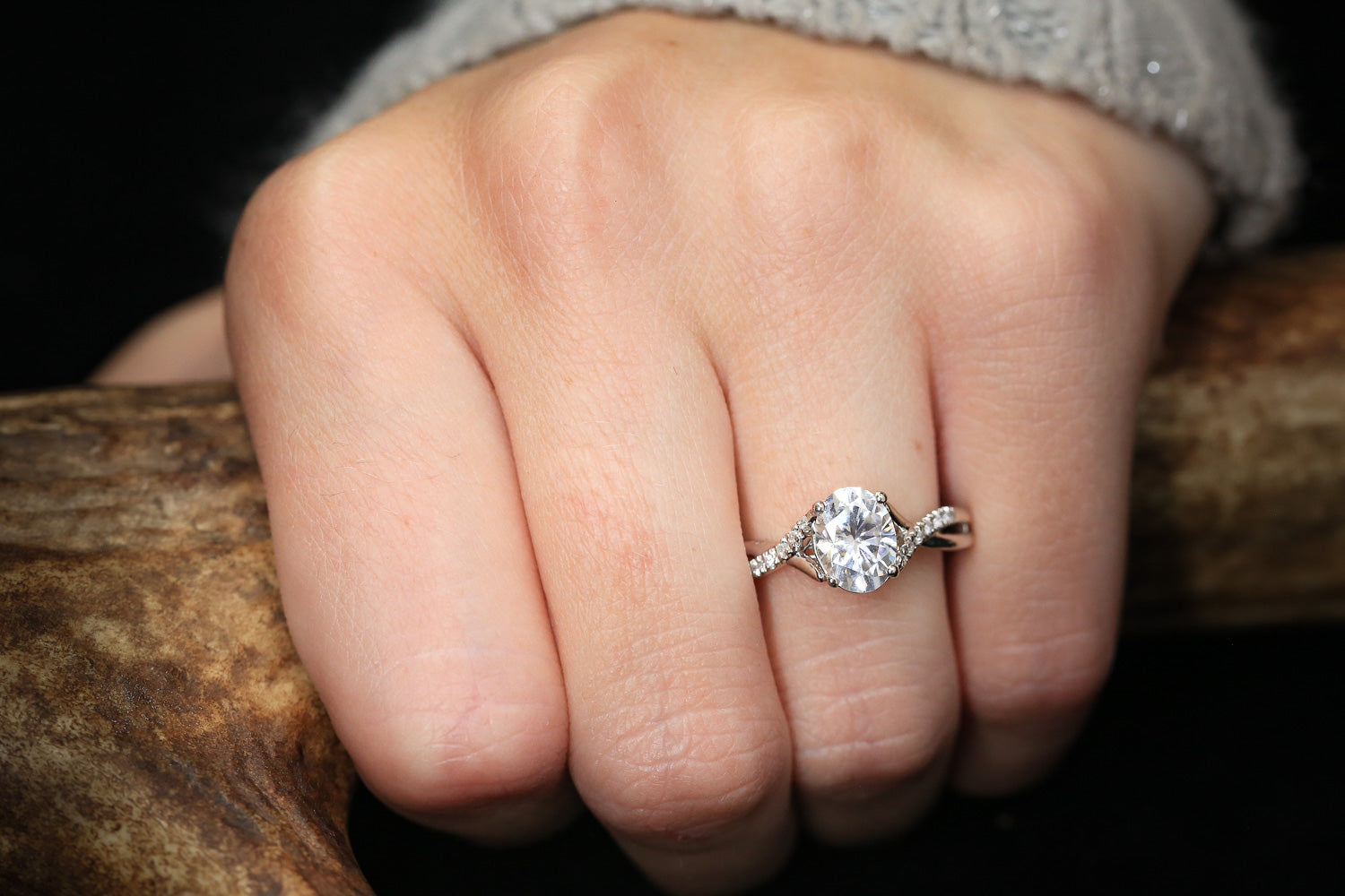 "ROSLYN" - OVAL MOISSANITE ENGAGEMENT RING WITH DIAMOND ACCENTS-19