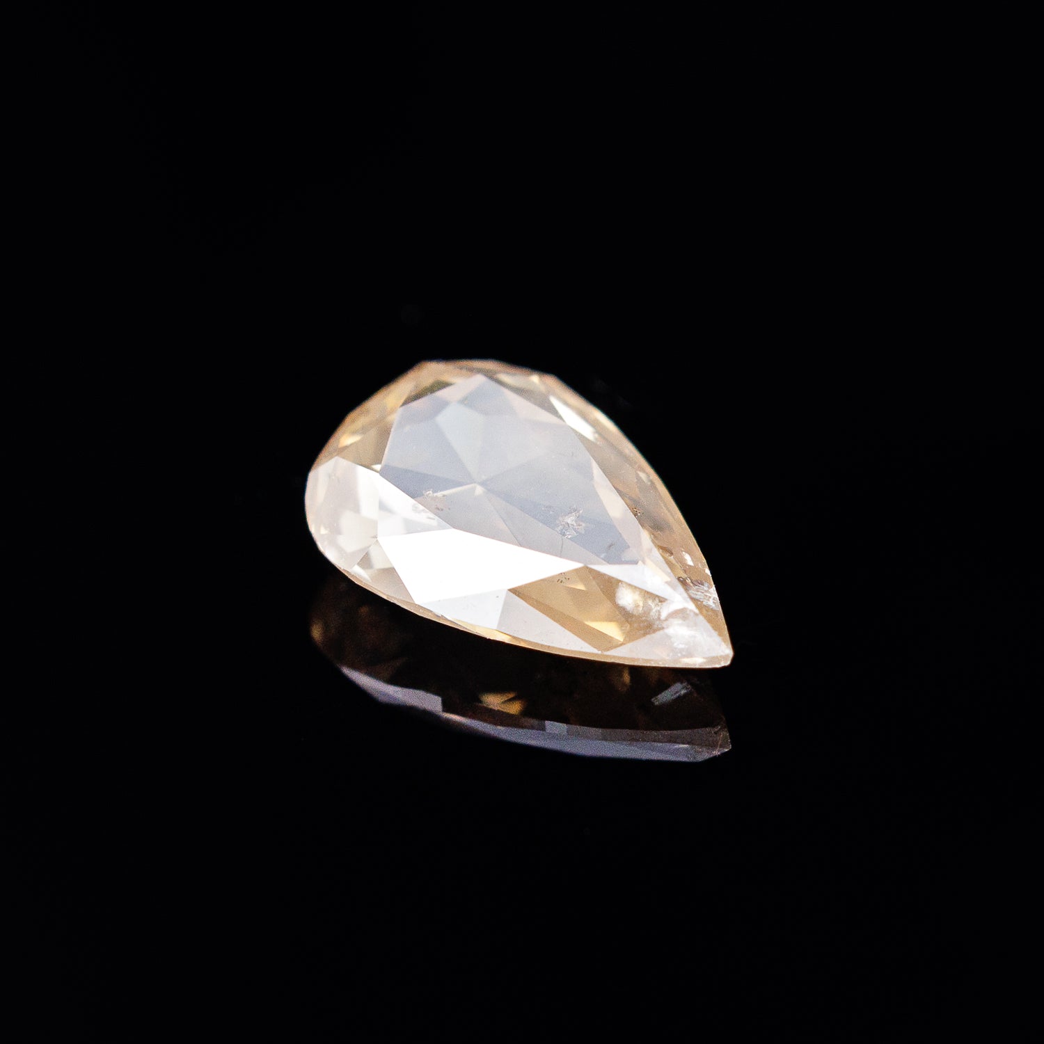 "ARBANE" - PEAR-SHAPED CHAMPAGNE SALT & PEPPER DIAMOND-6