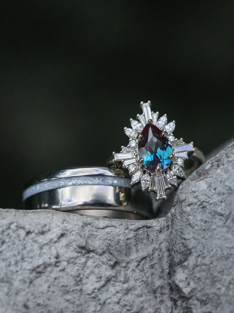 "AUTUMN" - PEAR-SHAPED LAB-GROWN ALEXANDRITE ENGAGEMENT RING WITH DIAMOND HALO