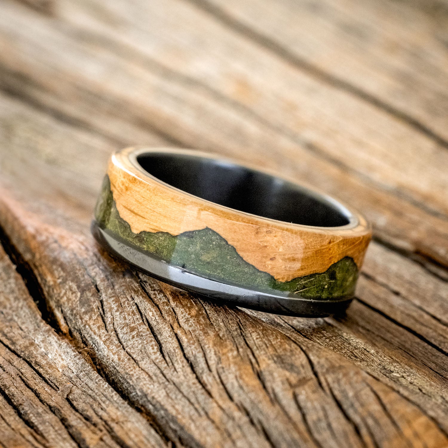 "EZRA" - WHISKEY BARREL OAK WITH MOSS WEDDING RING-5
