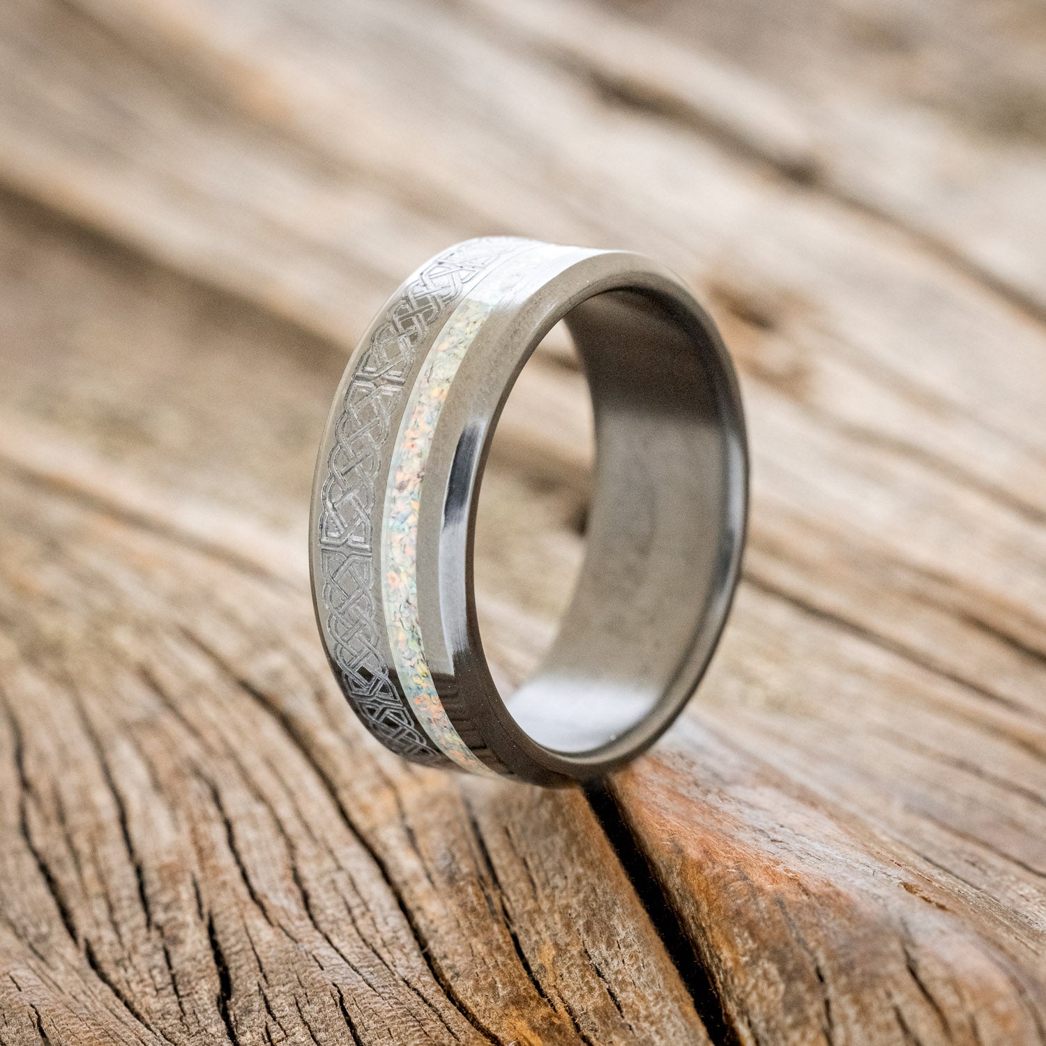 "VERTIGO" - CELTIC SAILOR'S KNOT ENGRAVED WITH FIRE & ICE OPAL WEDDING RING-4