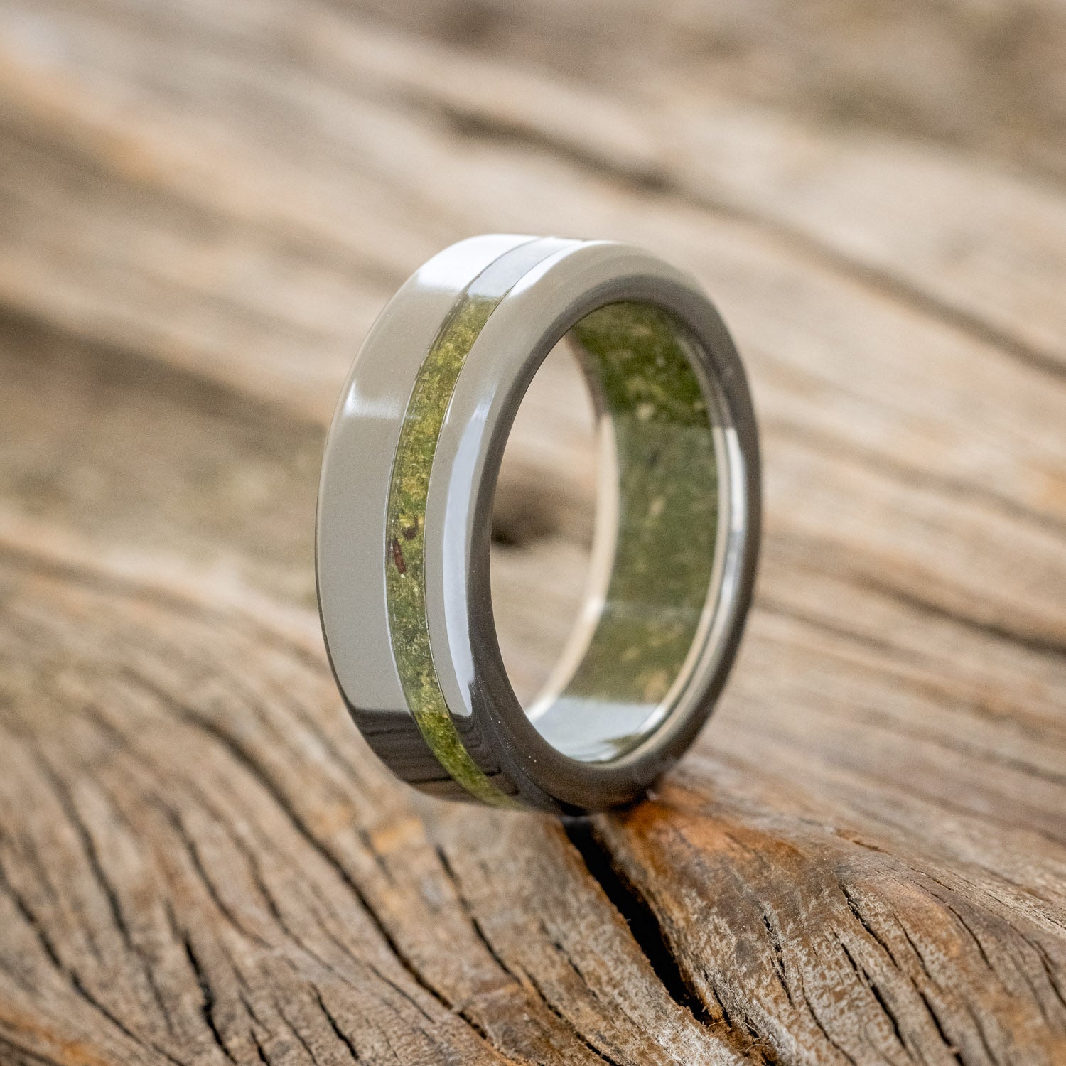 "VERTIGO" - MOSS INLAY & LINING WEDDING RING-6