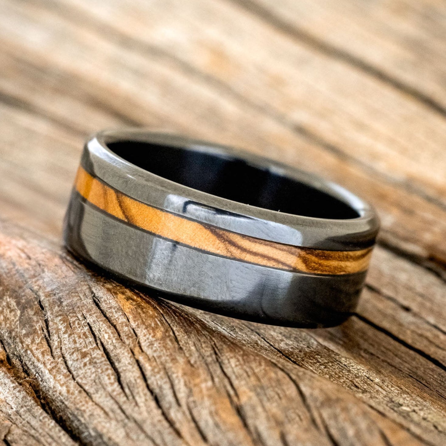 "VERTIGO" - BETHLEHEM OLIVE WOOD WEDDING BAND-8
