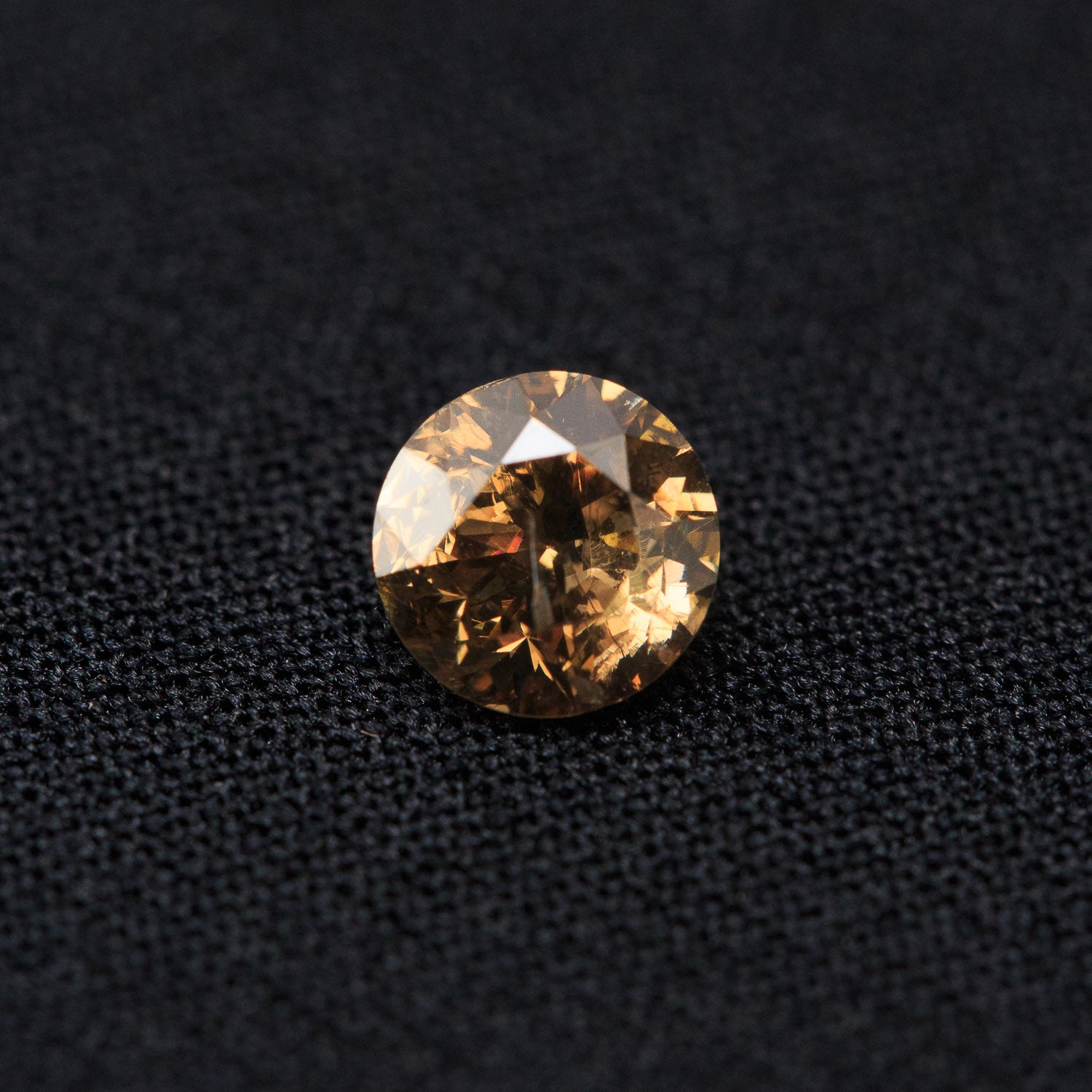 1.01ct 6.24mm ROUND BRILLIANT CUT CHAMPAGNE DIAMOND-2