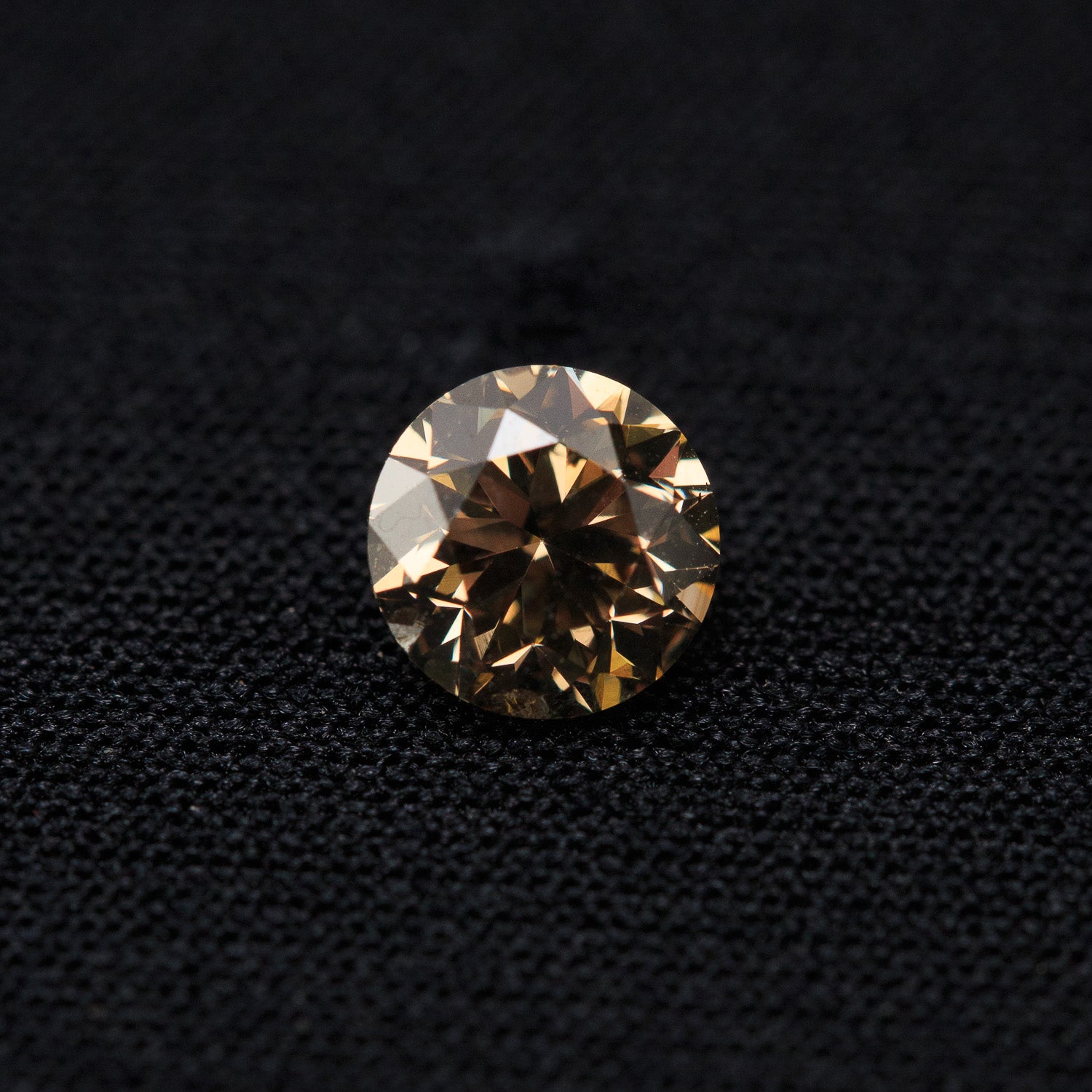 1.07ct 6.25mm ROUND BRILLIANT CUT CHAMPAGNE DIAMOND-2