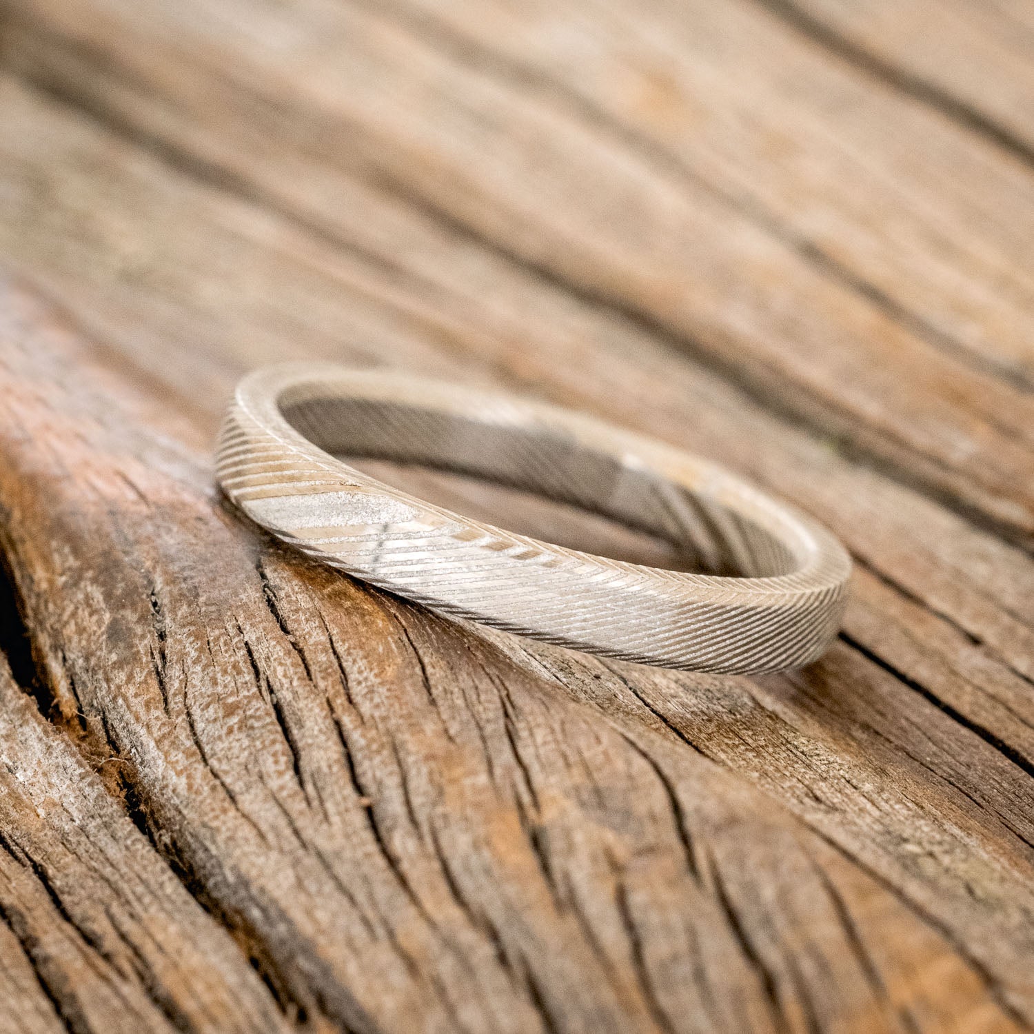 MATCHING SET OF SOLID METAL WEDDING BANDS WITH OFFSET CUT ETCHING-13
