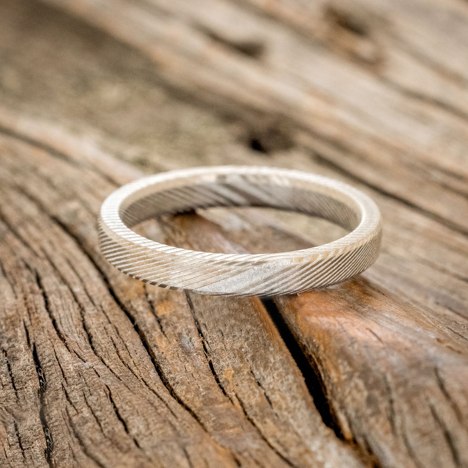 MATCHING SET OF SOLID METAL WEDDING BANDS WITH OFFSET CUT ETCHING-14