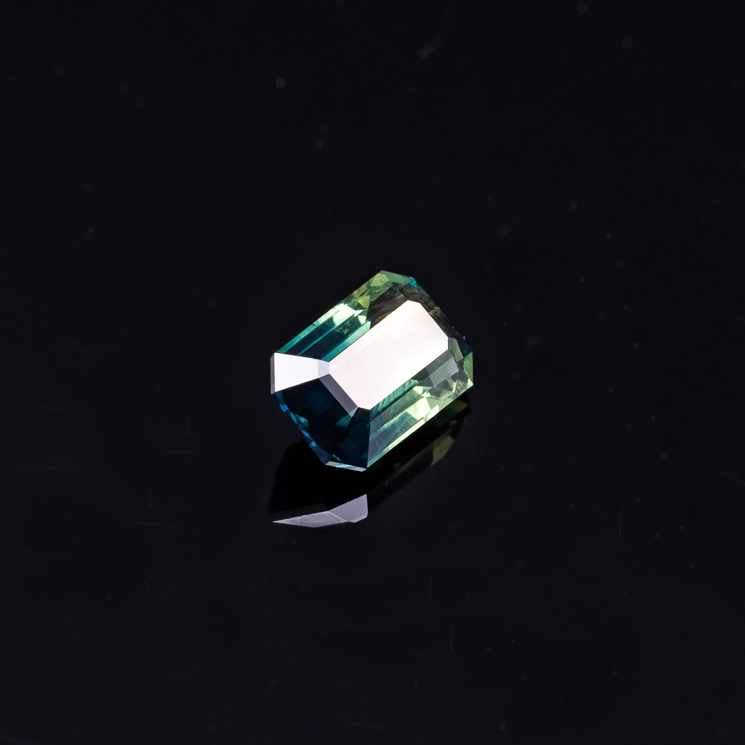 "GRETA" - CUT CORNER RECTANGLE AUSTRALIAN SAPPHIRE-6