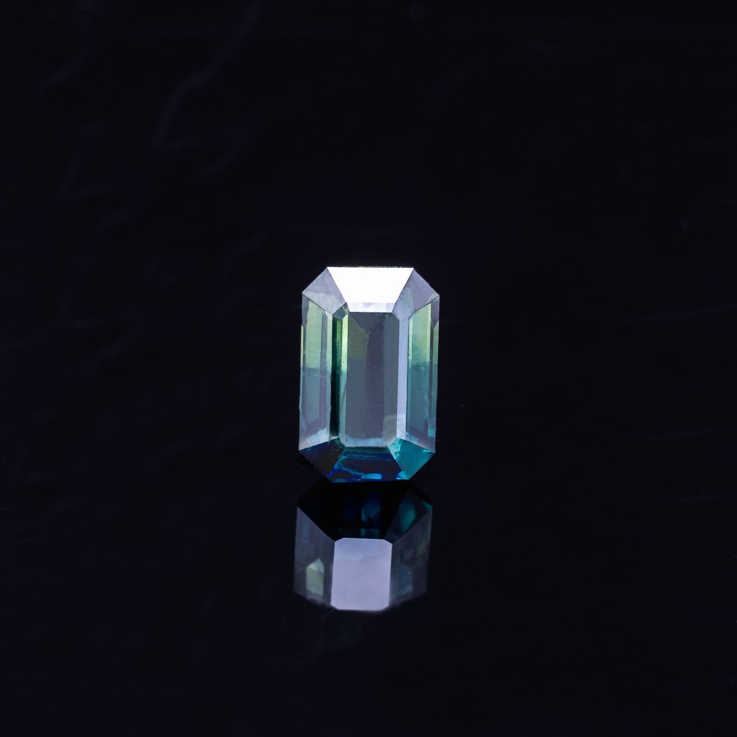 "GRETA" - CUT CORNER RECTANGLE AUSTRALIAN SAPPHIRE-4