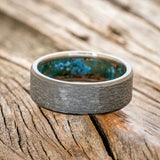 HAMMERED WEDDING BAND WITH PATINA COPPER LINING-9