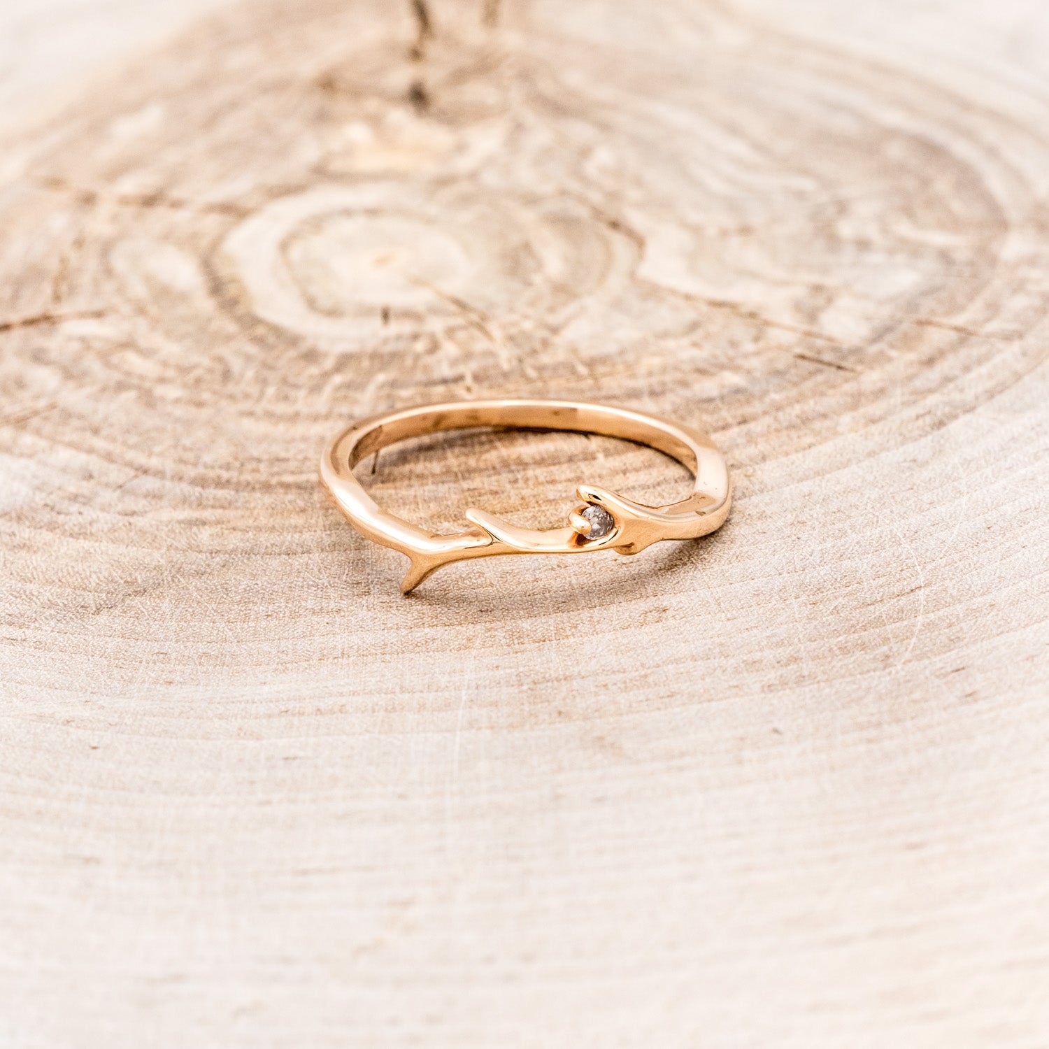 "ARTEMIS" STACKER - 14K GOLD ANTLER-STYLE STACKING BAND WITH A SINGLE DIAMOND ACCENT-10