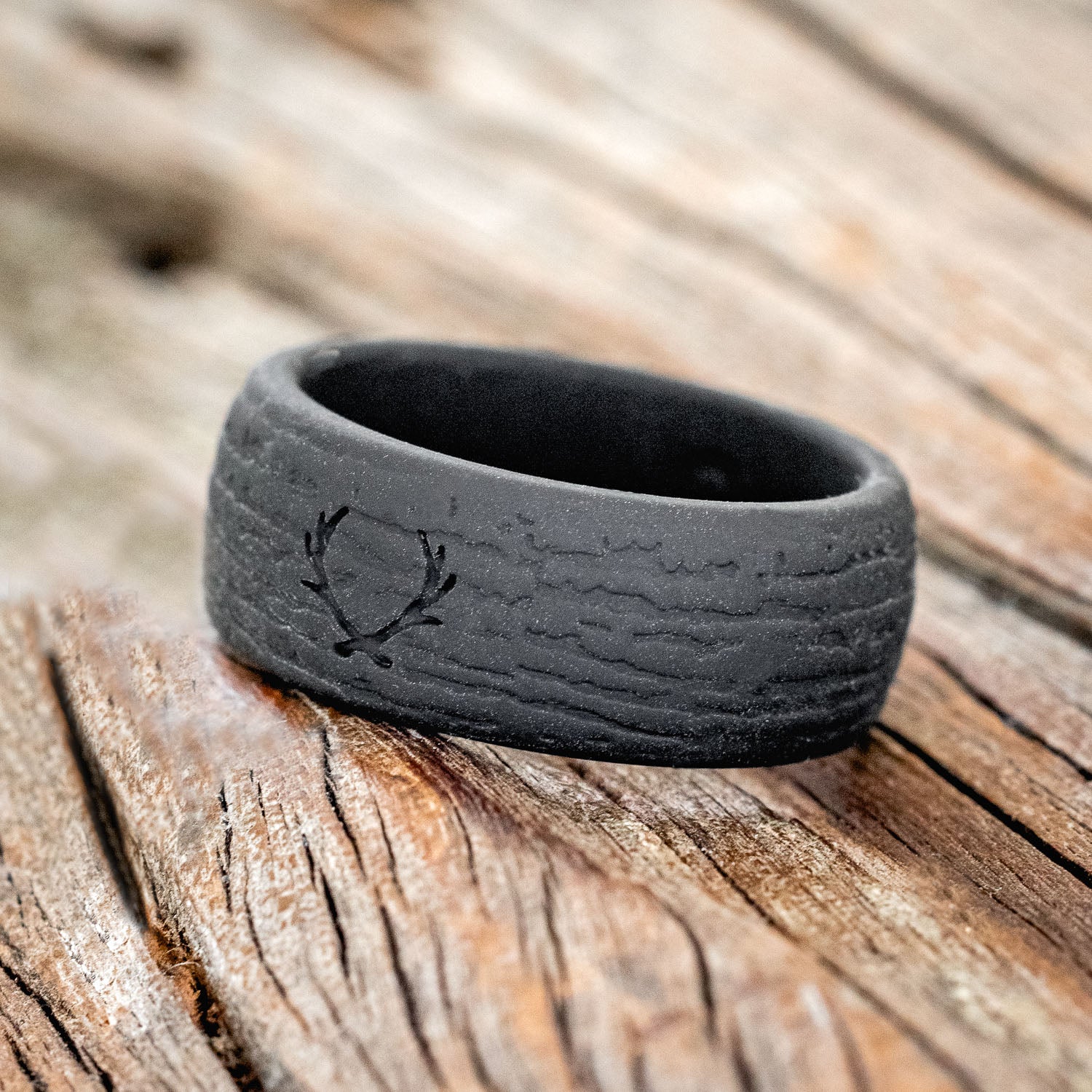 BLACK WOOD GRAINED SILICONE WEDDING BAND-2