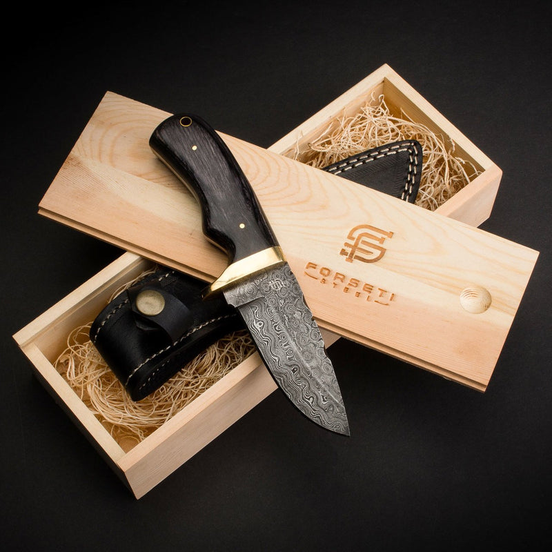 JIM BAKER - Handcrafted Damascus Steel Skinner Knife