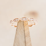 TWISTED DIAMOND WEDDING RING
