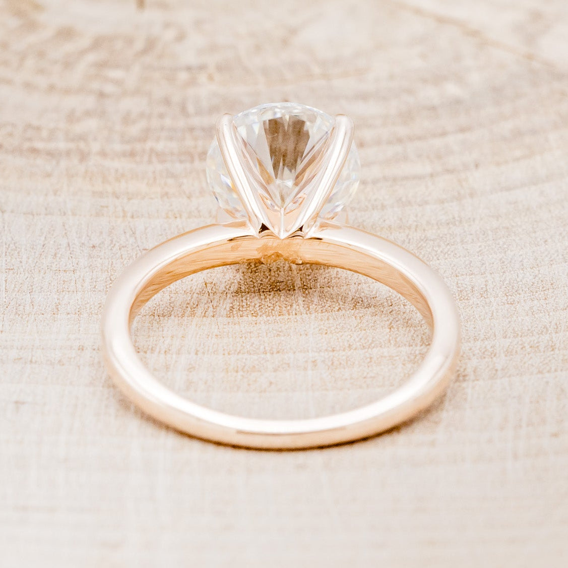 4 PRONG ROUND CUT MOISSANITE SOLITAIRE ENGAGEMENT RING-5