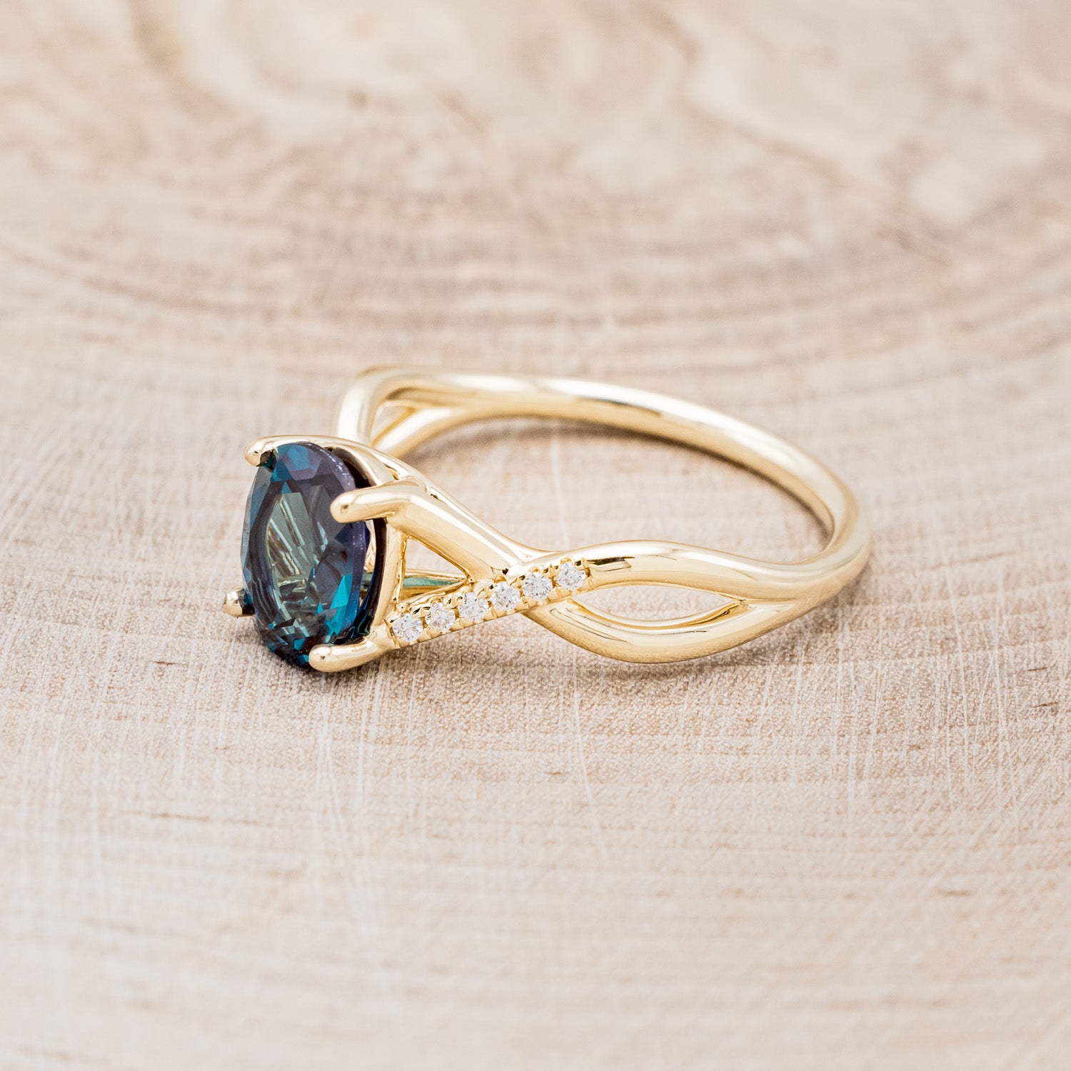 "ROSLYN" - OVAL LAB-GROWN ALEXANDRITE ENGAGEMENT RING WITH DIAMOND ACCENTS-3