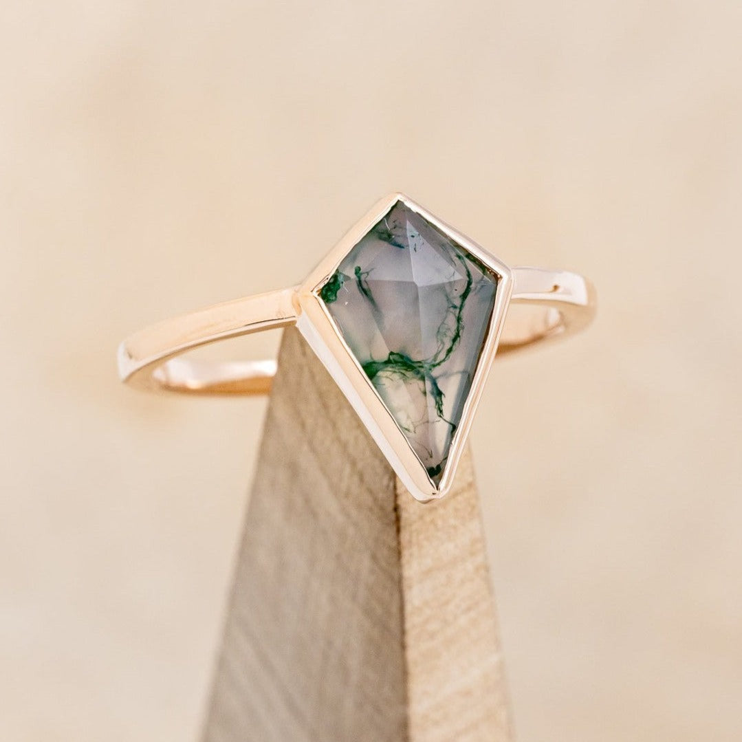 "WILLA" - KITE CUT MOSS AGATE SOLITAIRE ENGAGEMENT RING-1