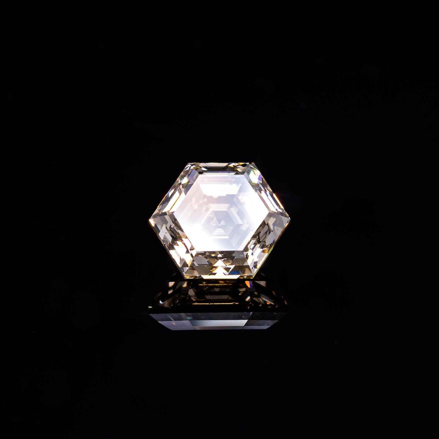 "CUVÉE" - HEXAGON STEP CUT CHAMPAGNE DIAMOND-6