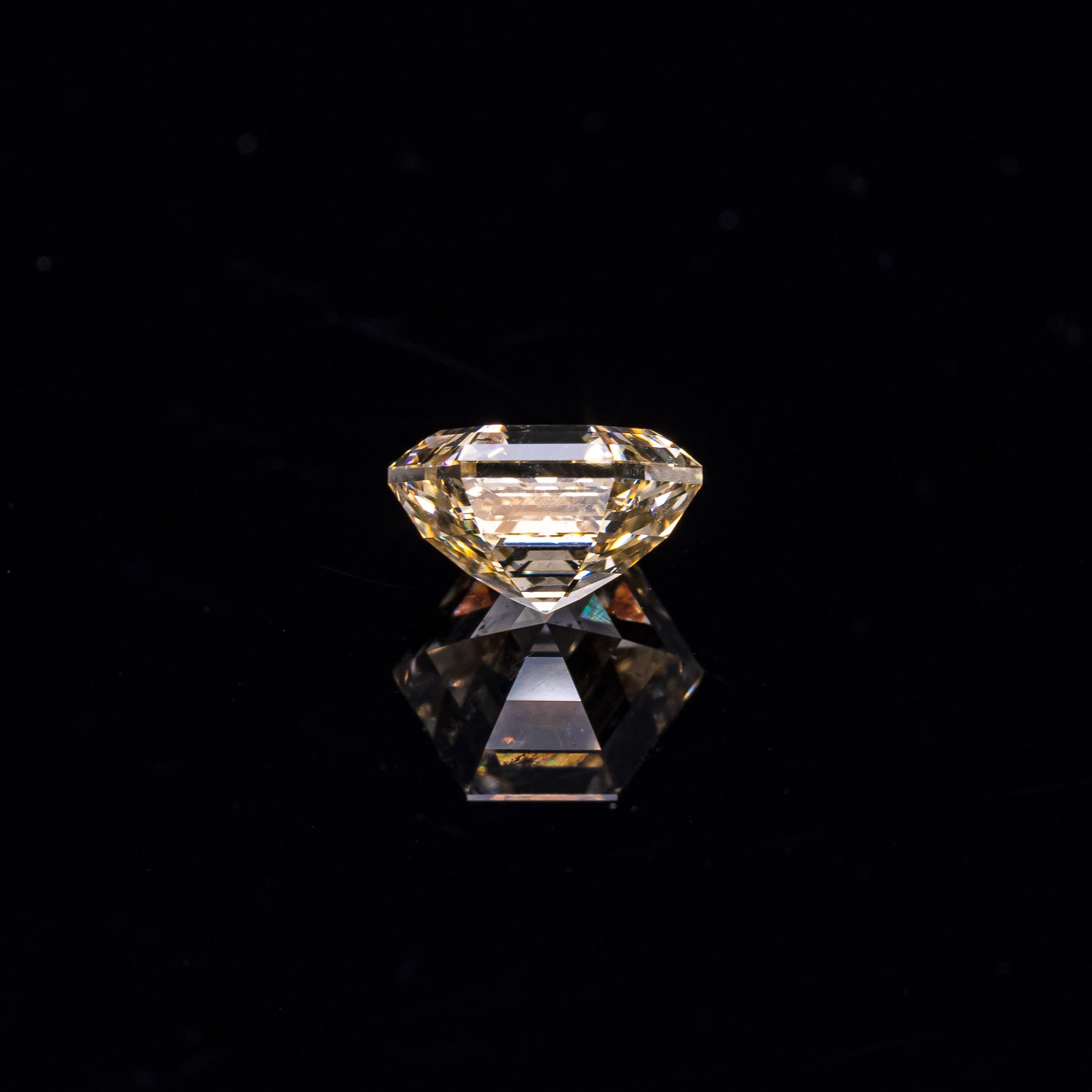 "CUVÉE" - HEXAGON STEP CUT CHAMPAGNE DIAMOND-7