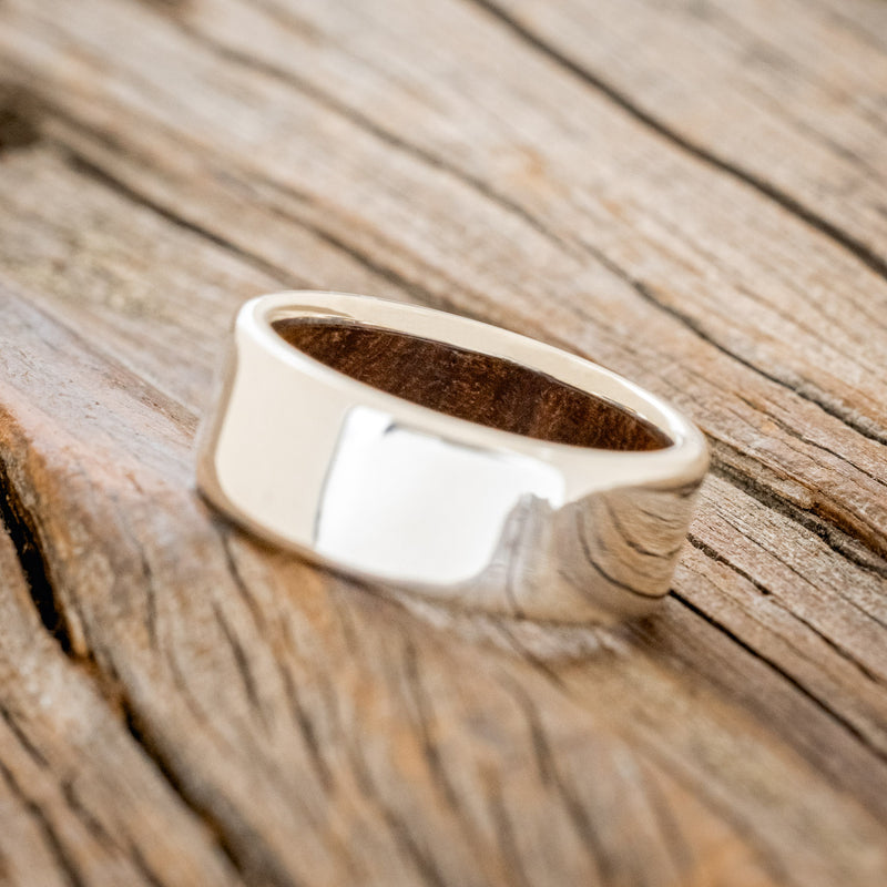 IRONWOOD LINED WEDDING BAND-11