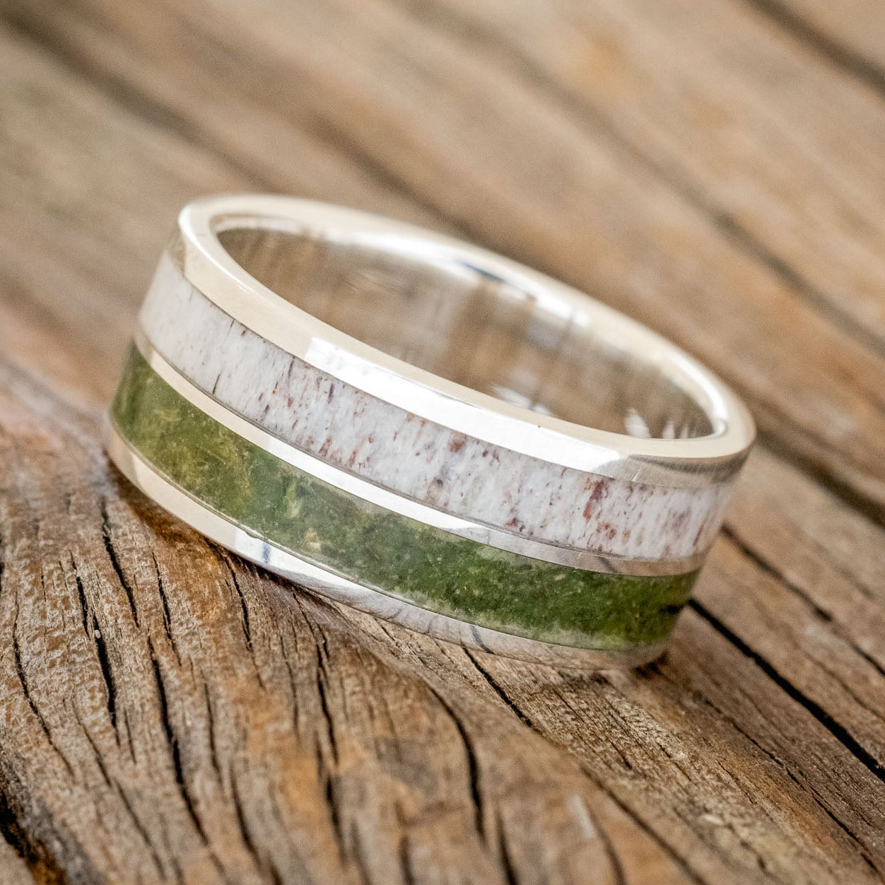 "DYAD" - MOSS & ANTLER WEDDING BAND-8