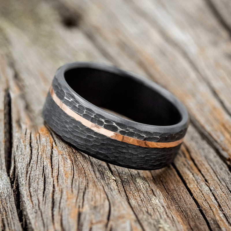 14K GOLD INLAY WEDDING RING FEATURING A HAMMERED BLACK ZIRCONIUM BAND