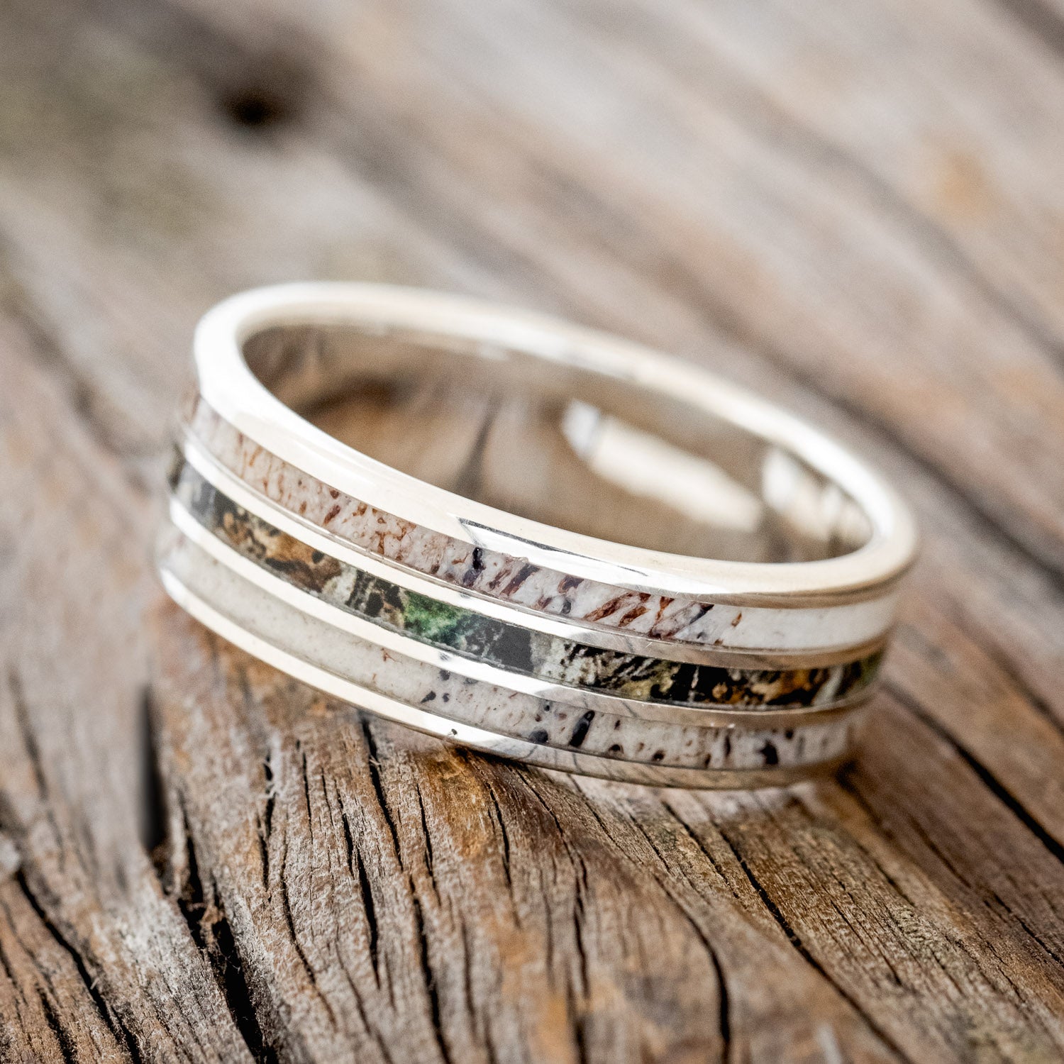 "RIO" - CAMO & ELK ANTLER WEDDING BAND-8