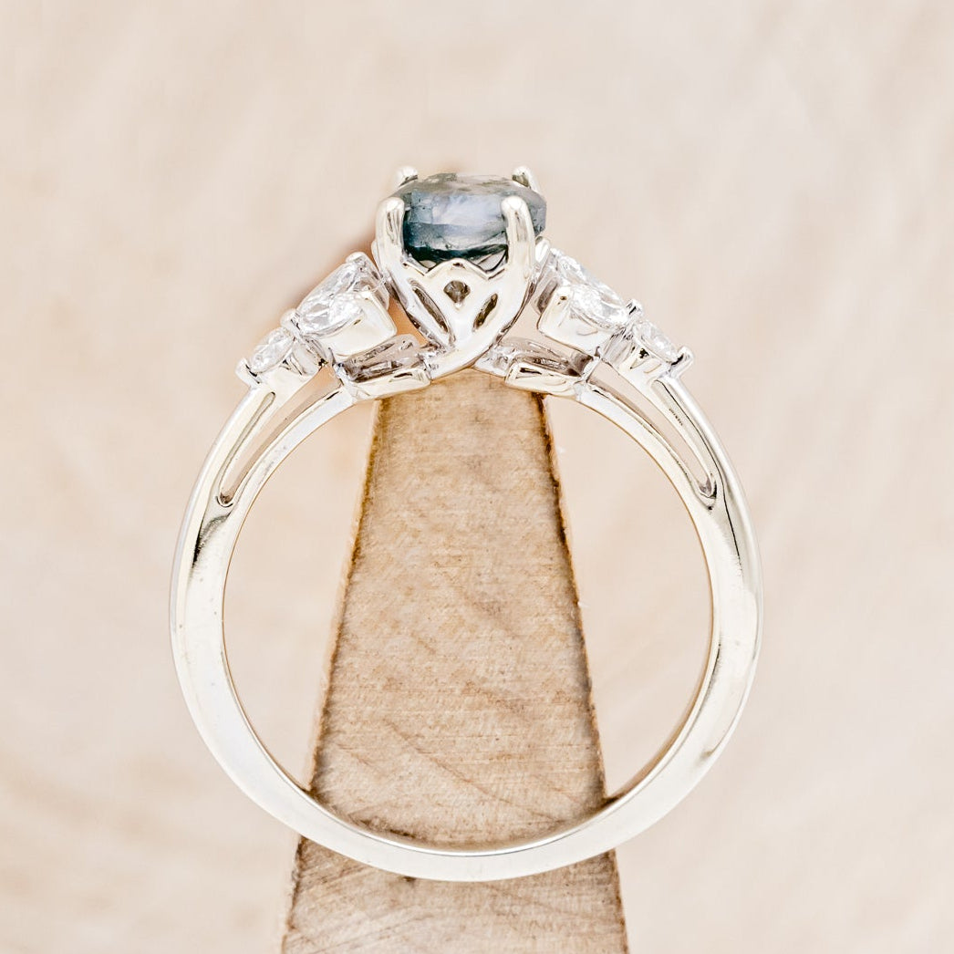 "BLOSSOM" - ROUND CUT MOSS AGATE ENGAGEMENT RING WITH LEAF-SHAPED DIAMOND ACCENTS-5