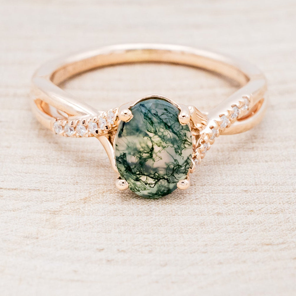 "ROSLYN" - OVAL MOSS AGATE ENGAGEMENT RING WITH DIAMOND ACCENTS-4