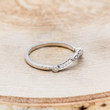 Shown here is "Eileen" tracer, a vintage-style diamond accent band, facing right. Many other center stone options are available upon request.