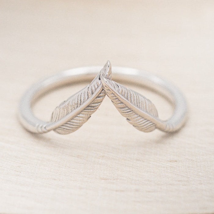 "FALA" - FEATHER ACCENTED TRACER WEDDING BAND-10