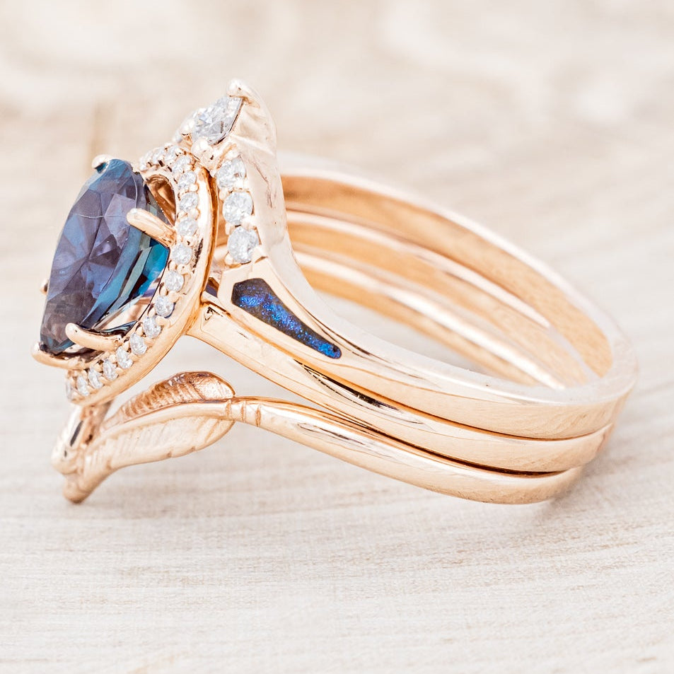 "CLARISS" - BRIDAL SUITE - PEAR SHAPED LAB-GROWN ALEXANDRITE ENGAGEMENT RING WITH DIAMOND HALO & TRACERS-3