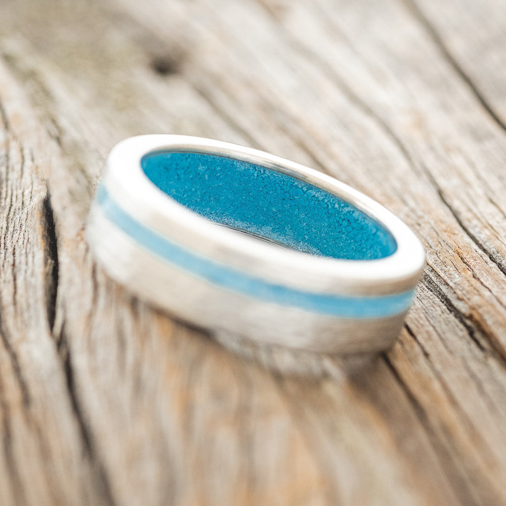 "VERTIGO" - TURQUOISE INLAY & LINED WEDDING BAND WITH A HAMMERED FINISH-4