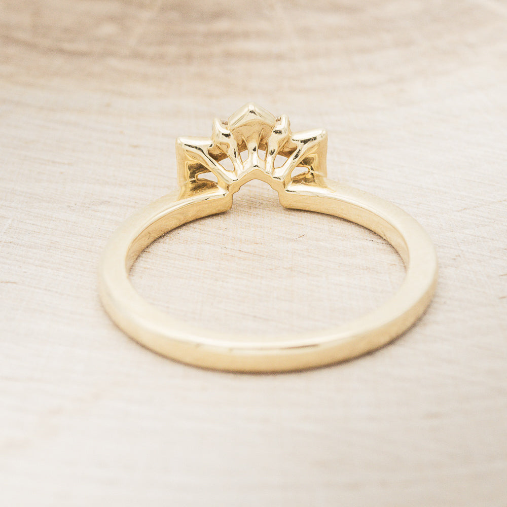 "CLEOPATRA" - 14K GOLD DIAMOND TRACER WEDDING BAND-5