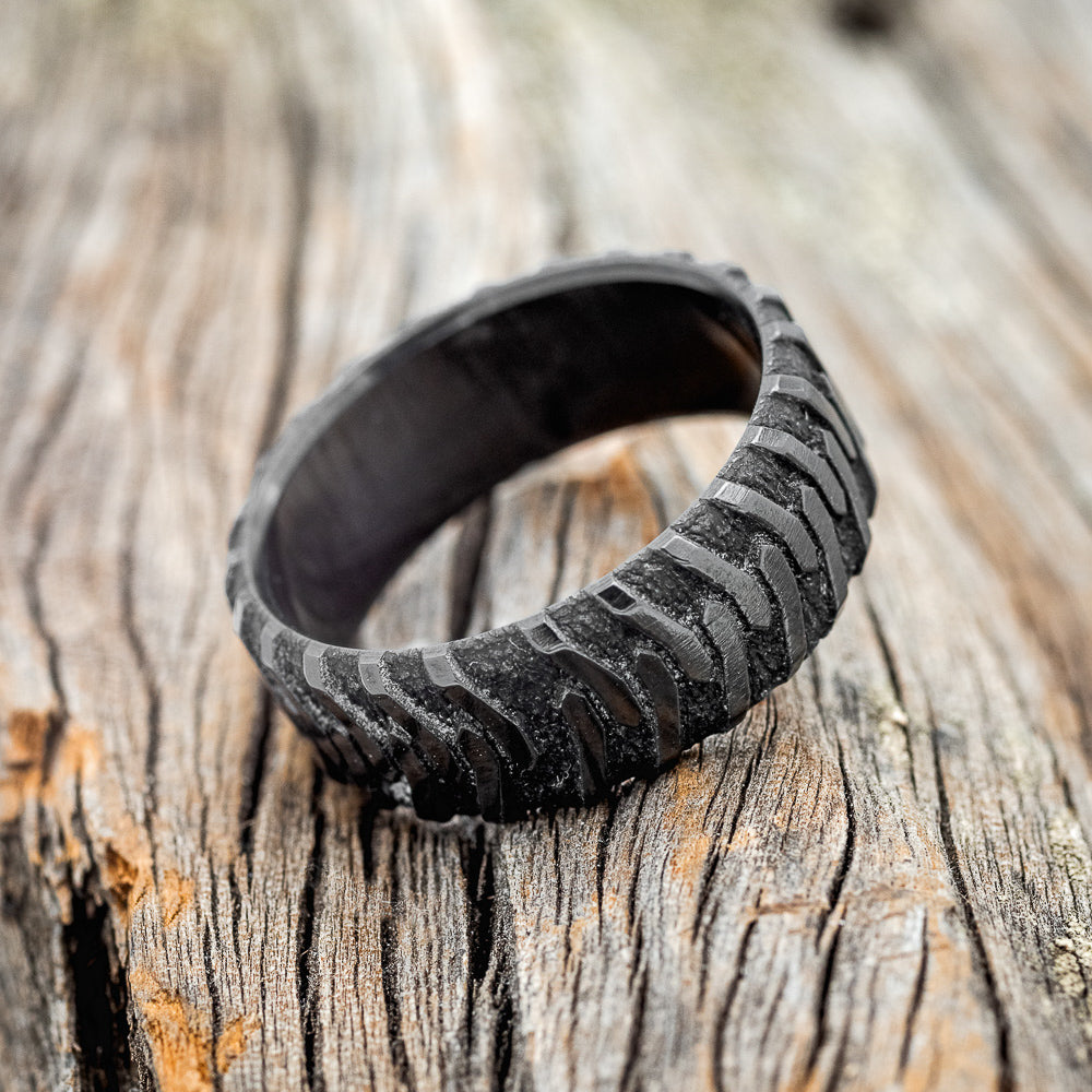 "PARCEL" - CUSTOM EMBOSSED TIRE TREAD WEDDING RING-3