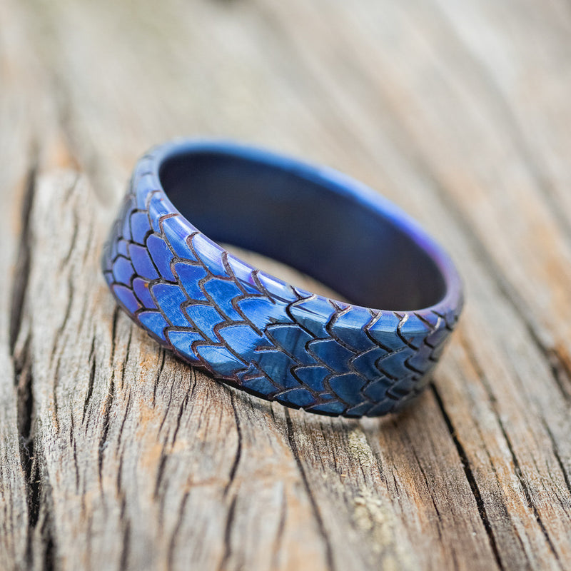 "ECHO" - FIRE TREATED TITANIUM CUSTOM EMBOSSED DRAGON SCALE WEDDING BAND-2