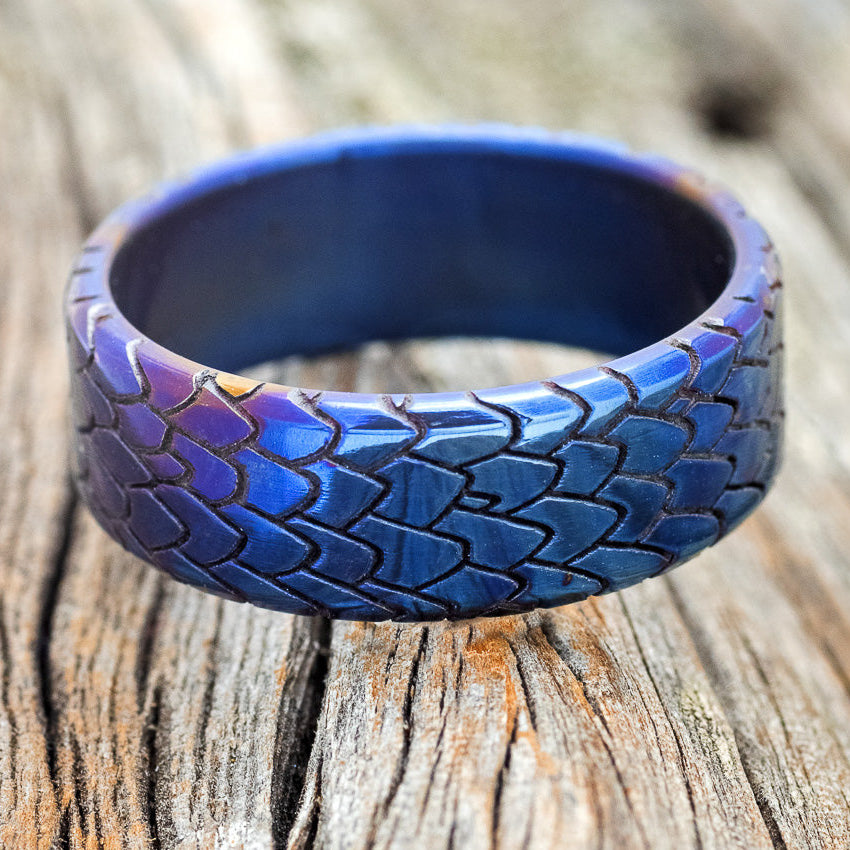 "ECHO" - FIRE TREATED TITANIUM CUSTOM EMBOSSED DRAGON SCALE WEDDING BAND-4