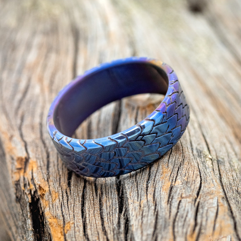 "ECHO" - FIRE TREATED TITANIUM CUSTOM EMBOSSED DRAGON SCALE WEDDING BAND-3