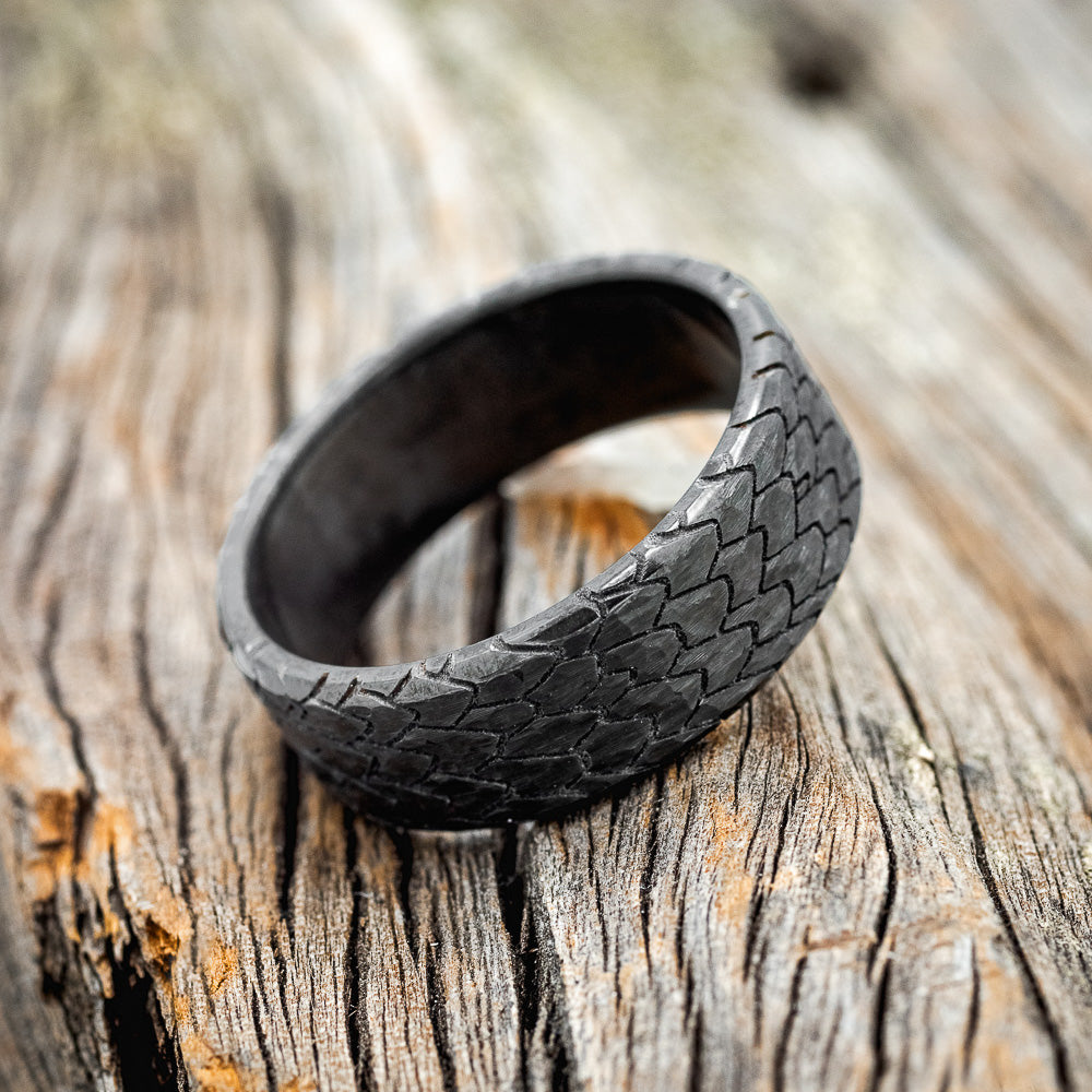 "ECHO" - HAMMERED CUSTOM EMBOSSED DRAGON SCALE WEDDING RING-3