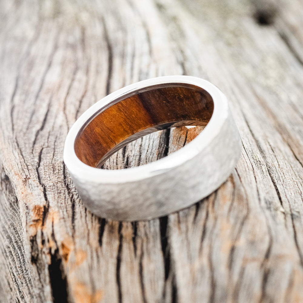 HAMMERED WEDDING BAND WITH IRONWOOD LINING-6